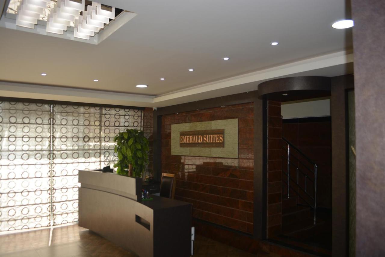 Emerald Suites Koramangala Bangalore Bagian luar foto