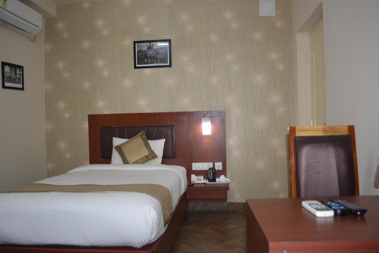 Emerald Suites Koramangala Bangalore Bagian luar foto